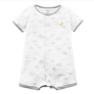 NWT. CARTER’S Gender Neutral Onesie